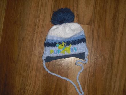 Zimní čepice s bambulí, 62