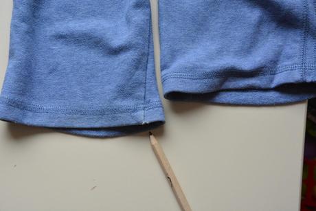 Dvoje tepláky, next,98