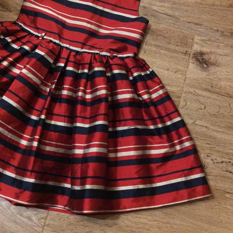 Slavnostní/vánoční šaty s bohatou sukní, matalan,128