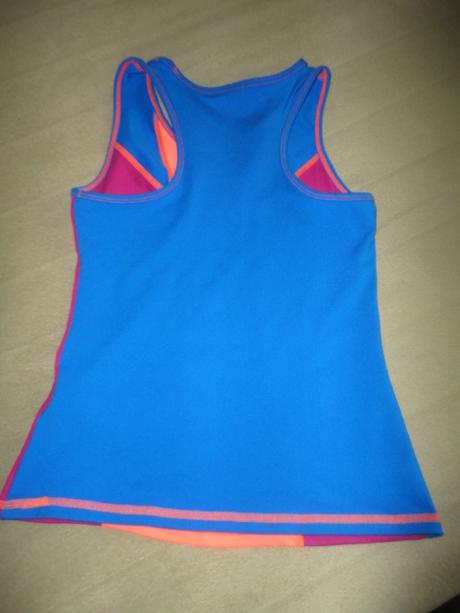 Jako nové funkční tílko m+s, vel. 9-10 let, marks & spencer,134