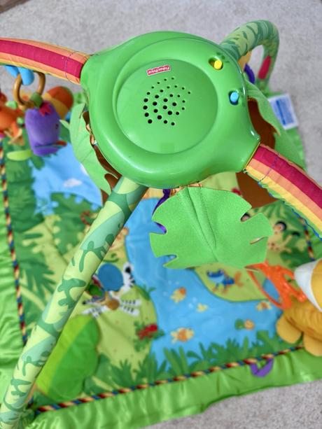 Fisher price rainforest hrací deka s hrazdičkou,