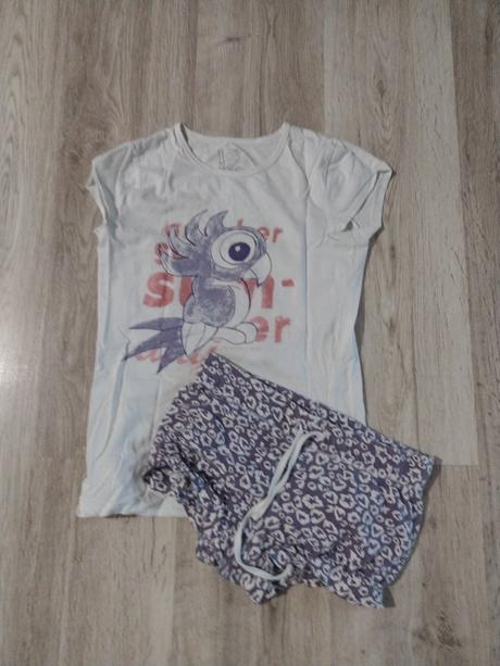 Pyžamo, reserved,146