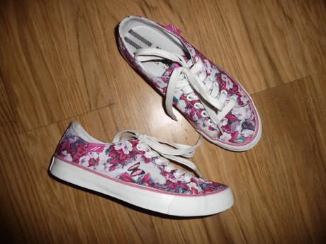 Boty-tenisky od bati vel.36, baťa,36