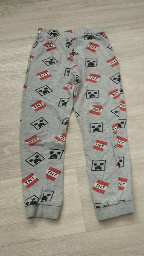 Pyžamové kalhoty 122, lupilu,122