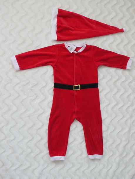 Vanocni pyzamko i s cepici, 86