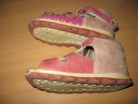 Sandálky fare, fare,25