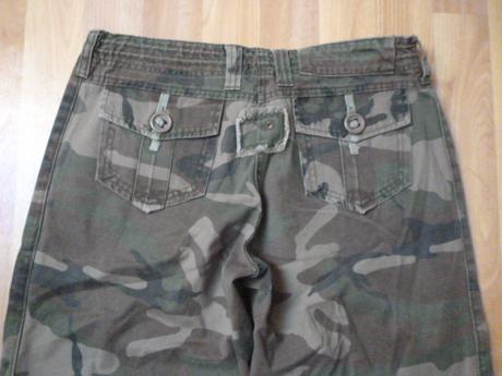 Široké maskáčové kalhoty vel.l pro maminy, l