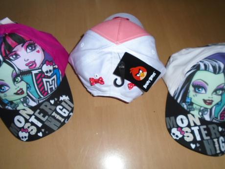 Kšiltovka vel 56 11-14 let monster high, disney,56