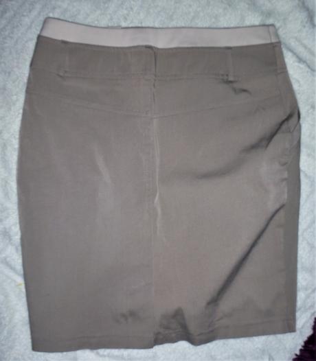 Sportovně-elegantní sukně - vel.m, m