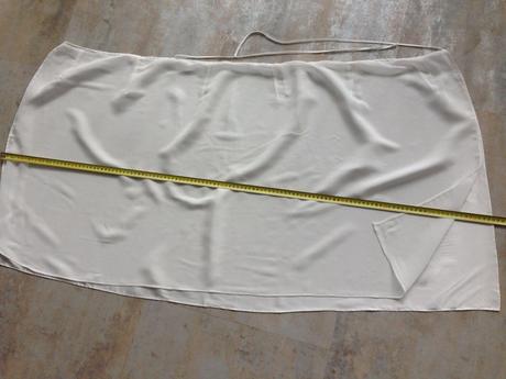 Bílá zavinovací sukně pro rostoucí bříško vel.38, s