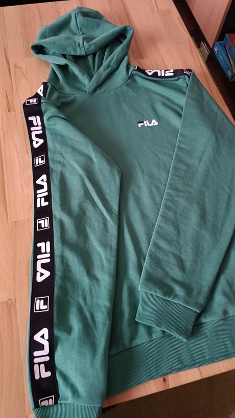 Nová nenošená mikina, fila,170