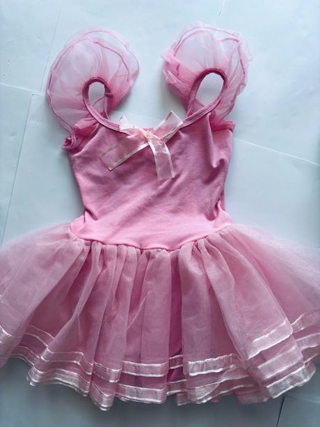 An22/ dres baletní - v.cca 2/3 roky, 98