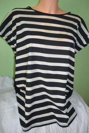 Vkusná  lehká dámská halenka,v.44-46, 44