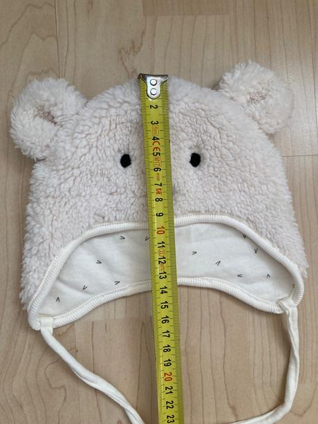 Čepička zateplená, h&m,56