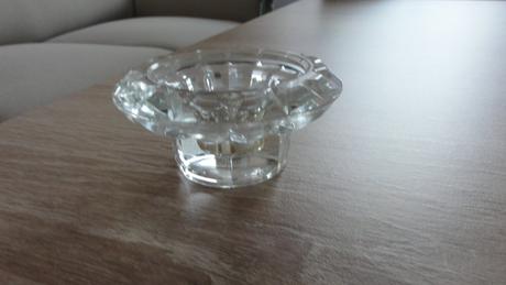 Skleněný svícen na čajové svíčky, 