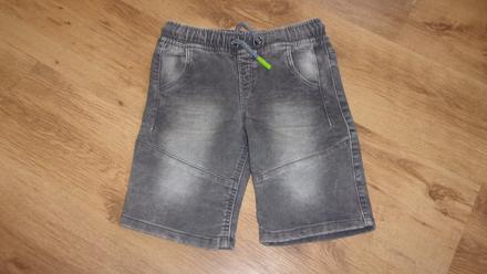 Džínové kraťasy, zn. f&f, vel. 134, f&f,134