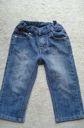 Tříčtvrtáky, 110