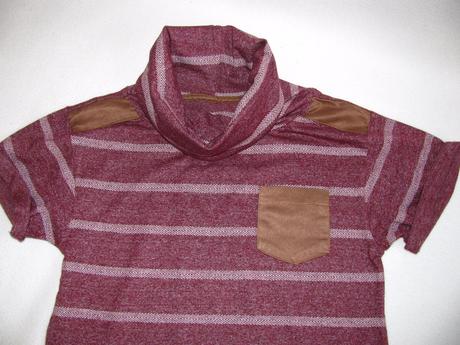 Triko s rolákem, rebel, rebel,122