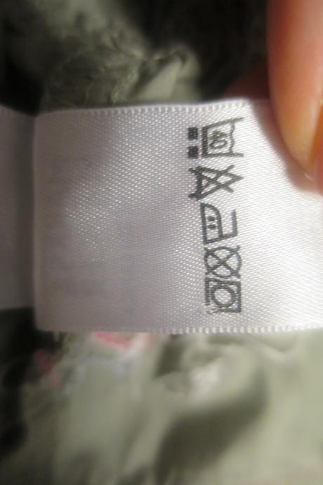 Vyšívaná sukýnka s třpytkami, marks & spencer,98