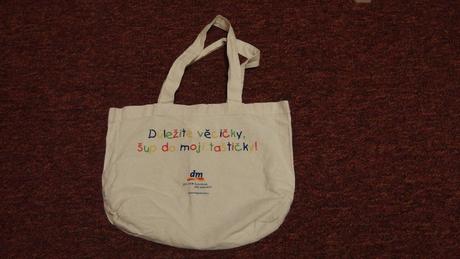 Batoh h&m a taštička, 