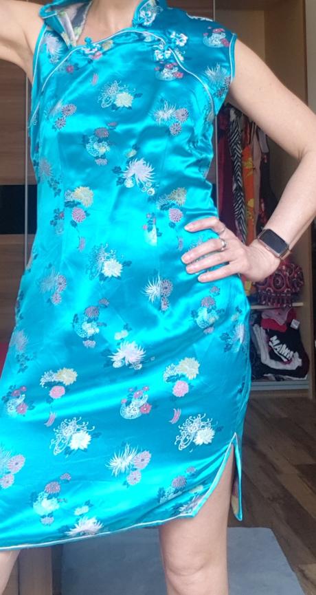 Luxusní šaty 'gejša', m