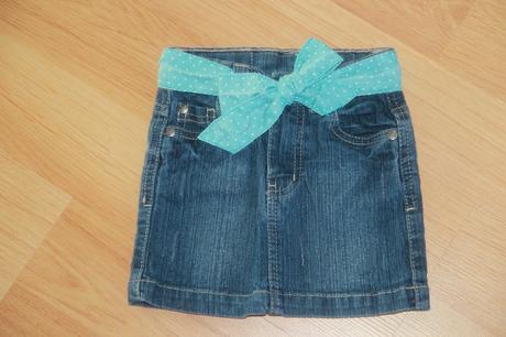 Sukně džínová, látkový pásek, vel. 104, okay,104