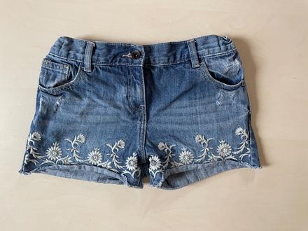 Dívčí šortky, velikost nevím cca 11-14 let, ff, f&g,140