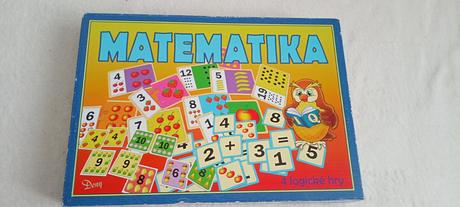 Stolní společenská hra matematika,