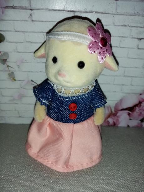 Sylvanian families - ovečka,