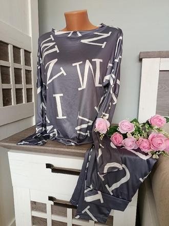 Komplet s písmeny, s