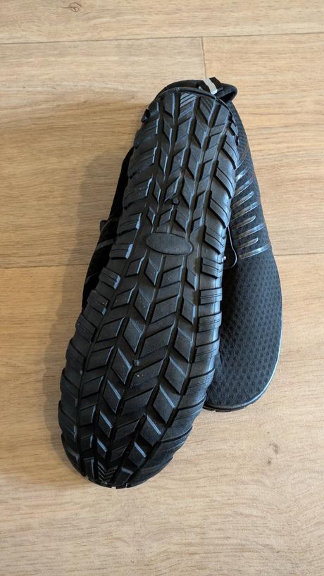 Aa20  pánské protiskluzové boty do vody vel. 44, 44