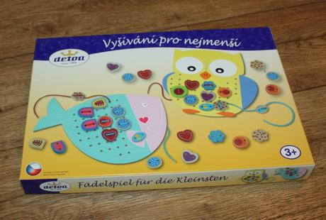 Navlékací hra detoa - vyšívání pro nejmenší,