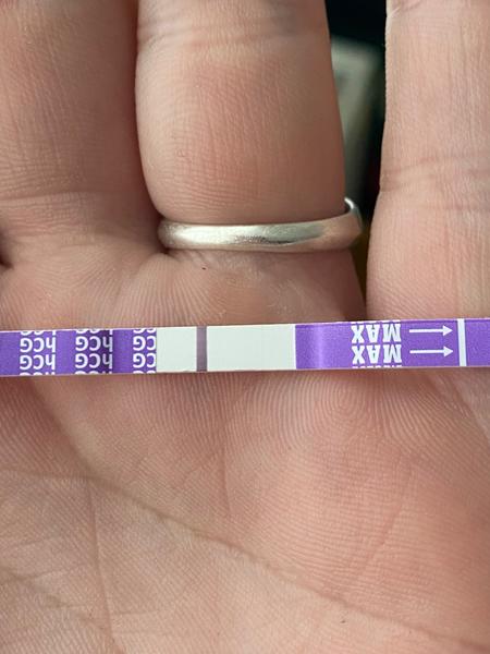 Může být tato čárka znakem těhotenství?