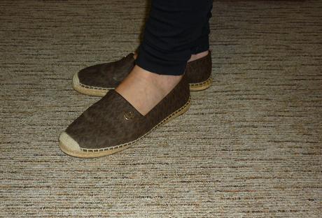 Hnědé dámské logované espadrilky michael kors, michael kors,38