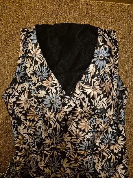 Dámské dlouhé saténové šaty vel. 36, 36