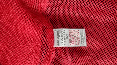 Černá větrovka, rebel,134