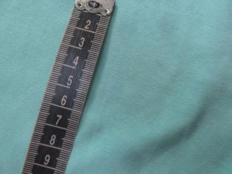 Jednobarevné triko, lupilu,122