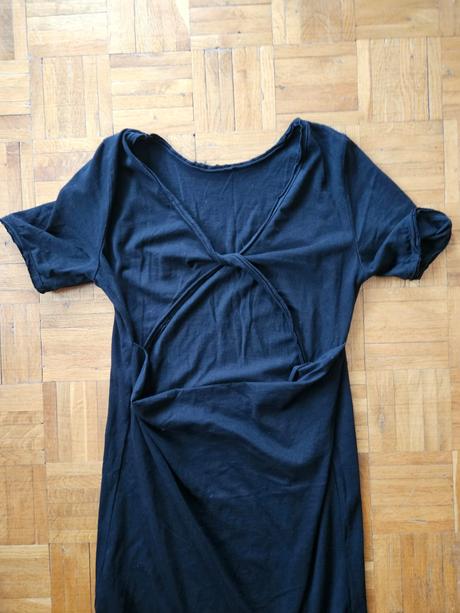 Dlouhé černé šaty s výstřihem na zádech, m