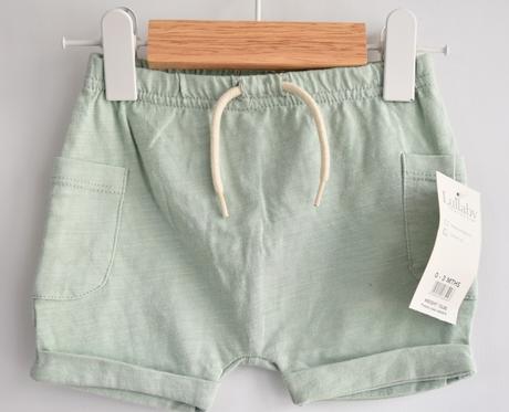 Kraťasy vel. 0 - 3 m, 62