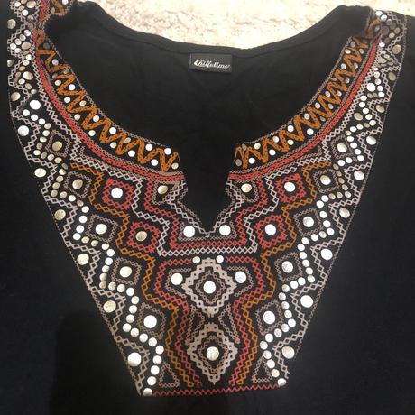 Chillytime cerne tricko s etno vzorem 34, 34