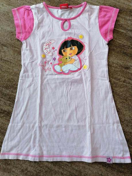 Noční košile, 128