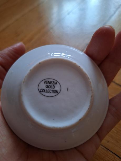 Porcelánový set hrníček a talířek miniatura, 