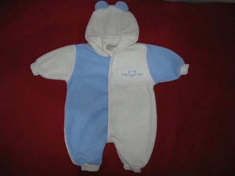 Plyšový overal, 56