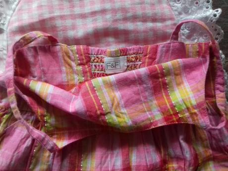 Prodám luxusní lehké šatičky 1, 5-2roky top stav, f&f,92