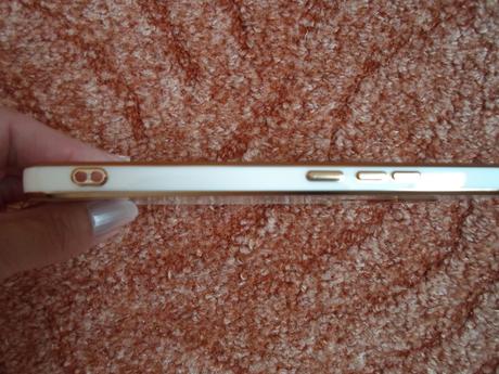 Bílý kryt na telefon moto e7,