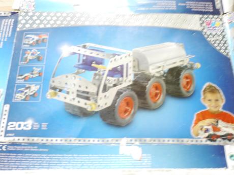 Kovova hracka - nahradni dily happy people play, 