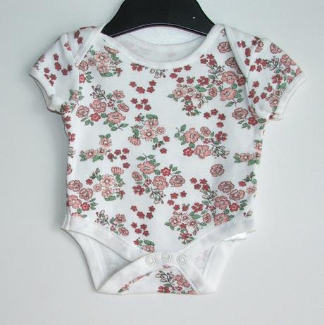 C198 květované body vel. 56, primark,56