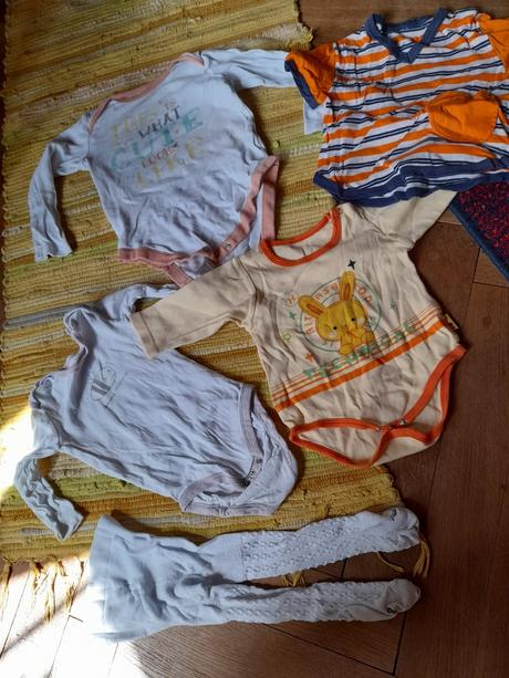 Sada bodýčka,punčocháče,tričko pro nenáročné, 86–98