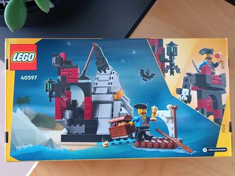 Lego creator 40597 strašidelný pirátský ostrov,