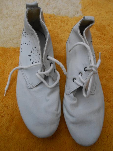 Boty, 36